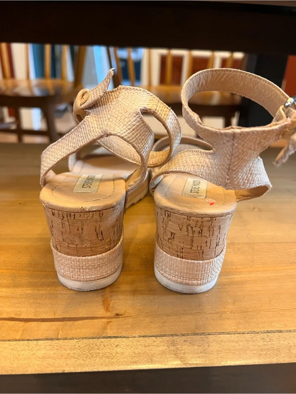 Steve Madden Beige/Tan Espadrille Platform Ankle Strap Sandals size 6